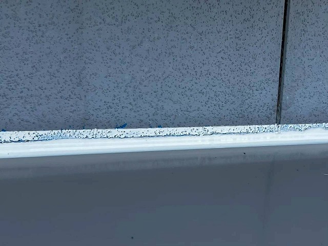明石市　ベランダ防水　コーキング